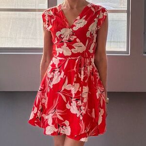 Yumi Kim Silk Wrap Mini, Red & White Floral, Large